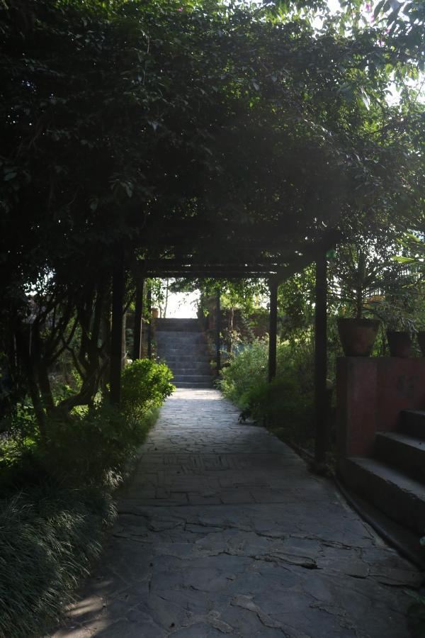 Hotel Chautari Pvt Ltd Nagarkot Bagian luar foto