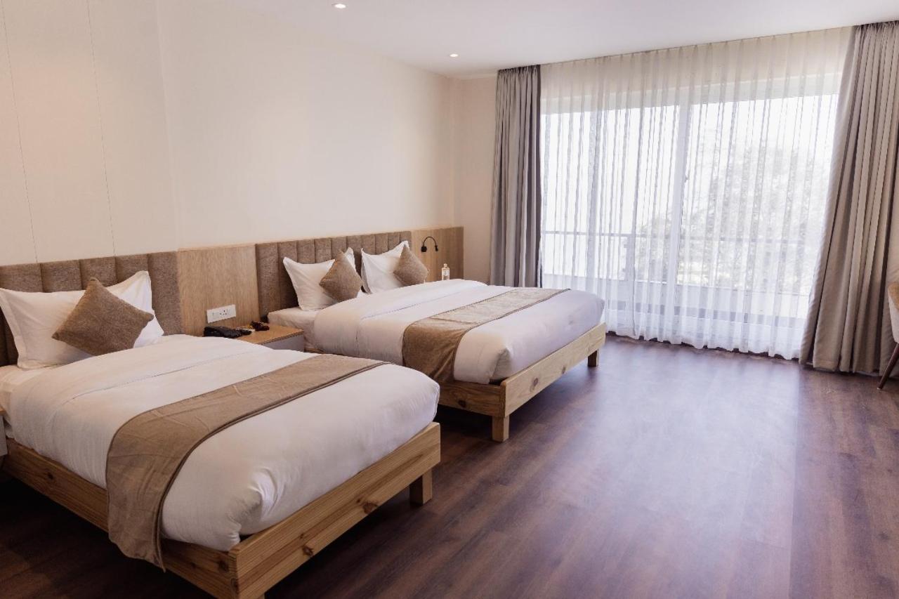 Hotel Chautari Pvt Ltd Nagarkot Bagian luar foto