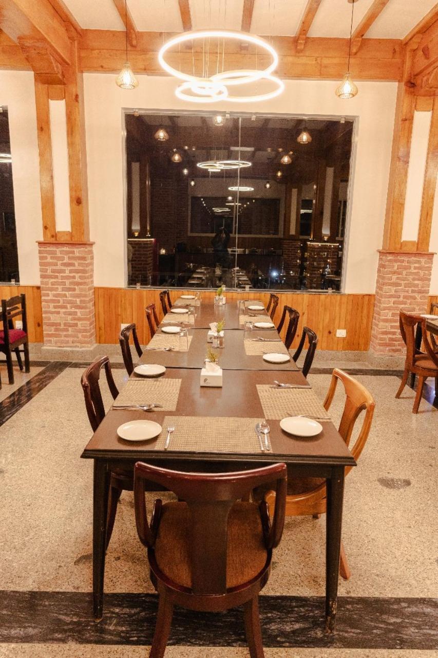 Hotel Chautari Pvt Ltd Nagarkot Bagian luar foto